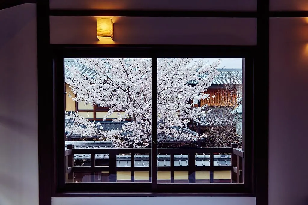 Holiday home Hana-Touro Stay Yasakano-Tou Machiya Premium Kyoto