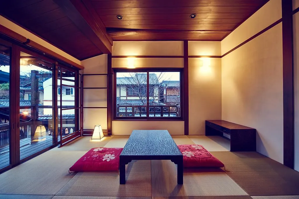 Holiday home Hana-Touro Stay Yasakano-Tou Machiya Premium Kyoto